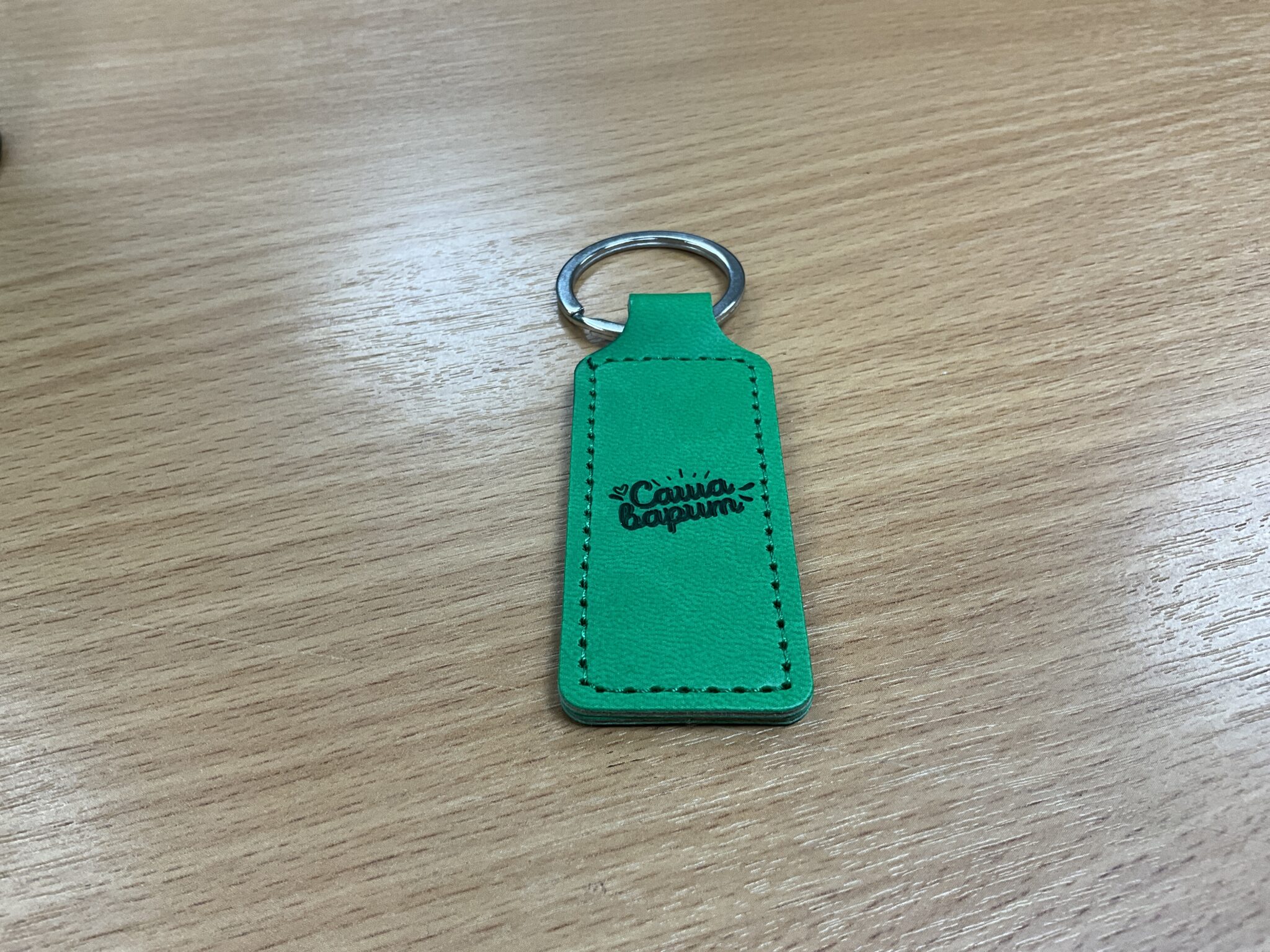 Яркий термо-набор с гравировкой: тёплый подарок с вашим брендом